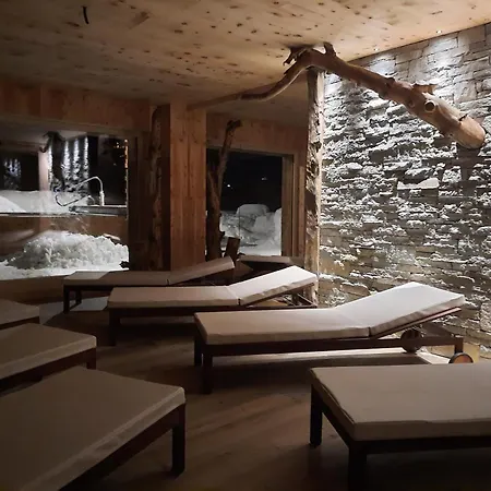 ホテル Del Bosco 3*