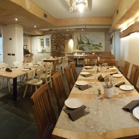 Del Bosco 3* リヴィーニョ
